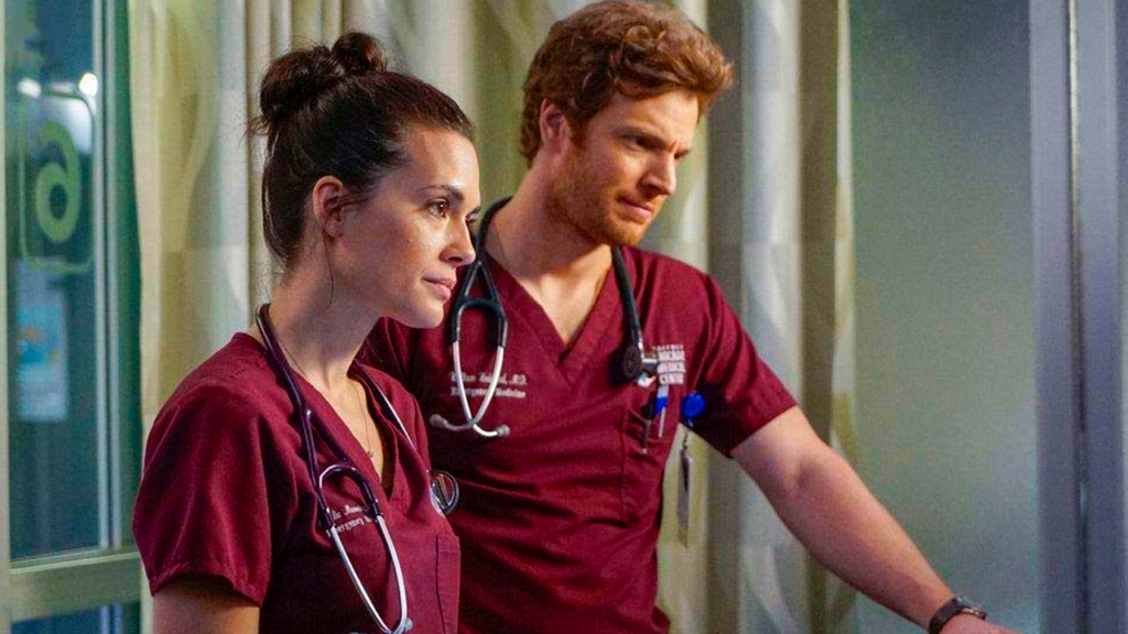 Chicago Med é cosntantemente comparada com Grey's Anatomy e tem motivo para darmos uma chance